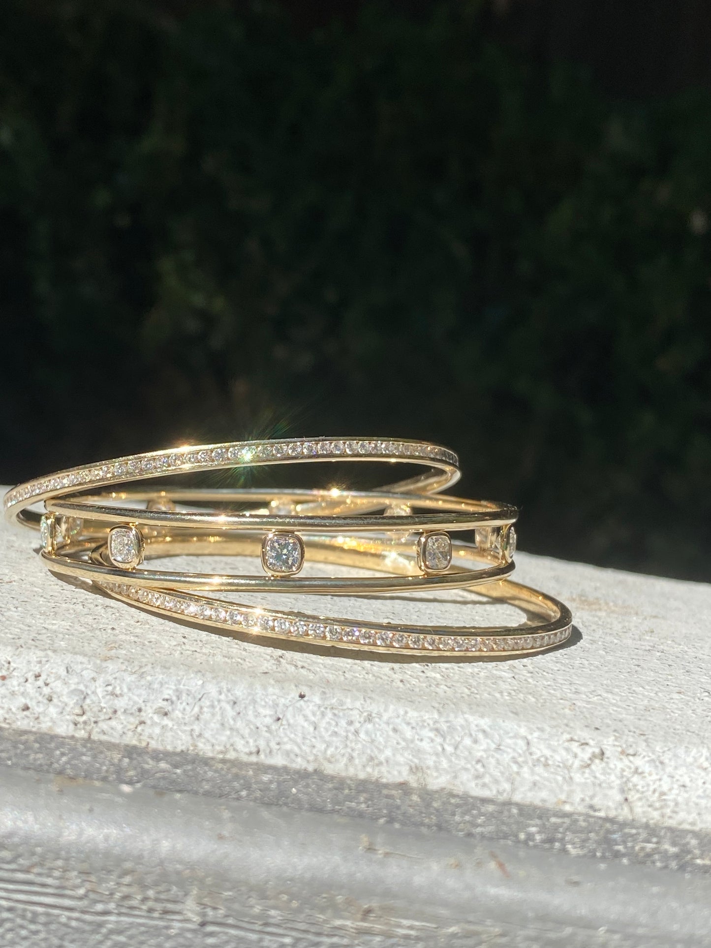 The Luxe Legend Snazzy Bangle